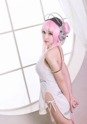 美女光衣光内衣光内裤光裤子_BD韩语迅雷电影在线