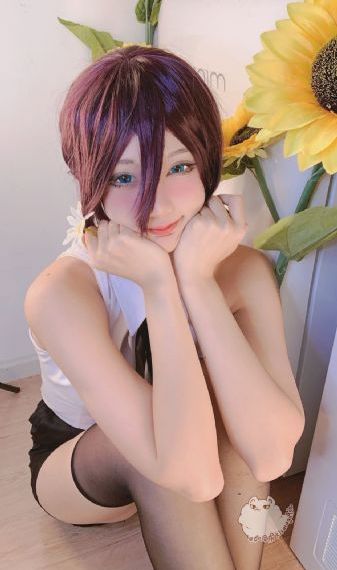 校花自慰出白浆_1080P高清在线观看