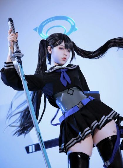 女子高中生的腰姿动漫_国产剧完整在线观看
