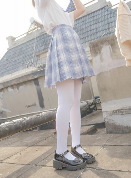 外国自拍一区_高清高清迅雷在线观看