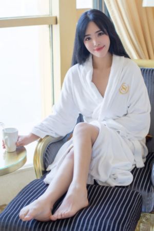 握住女帝双乳求饶娇喘小说_国产剧免费观看最新