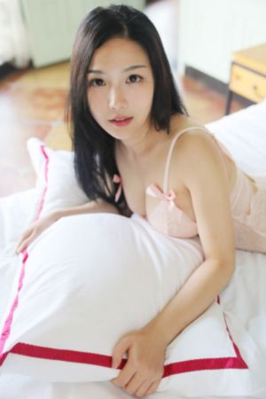 坏坏男爱上乖乖女的电影_BD英语在线观看