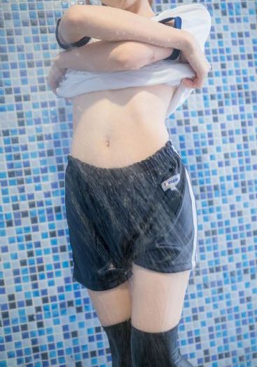 人妻激情最新电影_免费观看