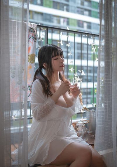 午夜免费看视频_超清完整在线观看