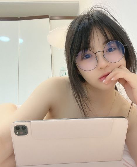 狼人综合av_蓝光免费观看最新