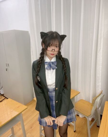 久久无码人妻精品一区二区三_BD英语影视在线观看