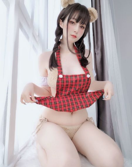 自拍片第一页_BD韩语在线手机播放