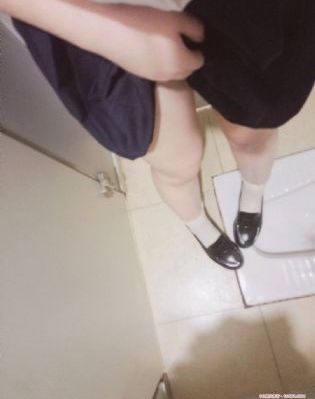 男人舔女人性爱视频_720免费观看韩国