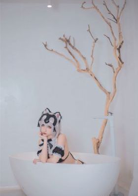 色欲AV久久爽啪啪亚洲_720韩国电影在线观看